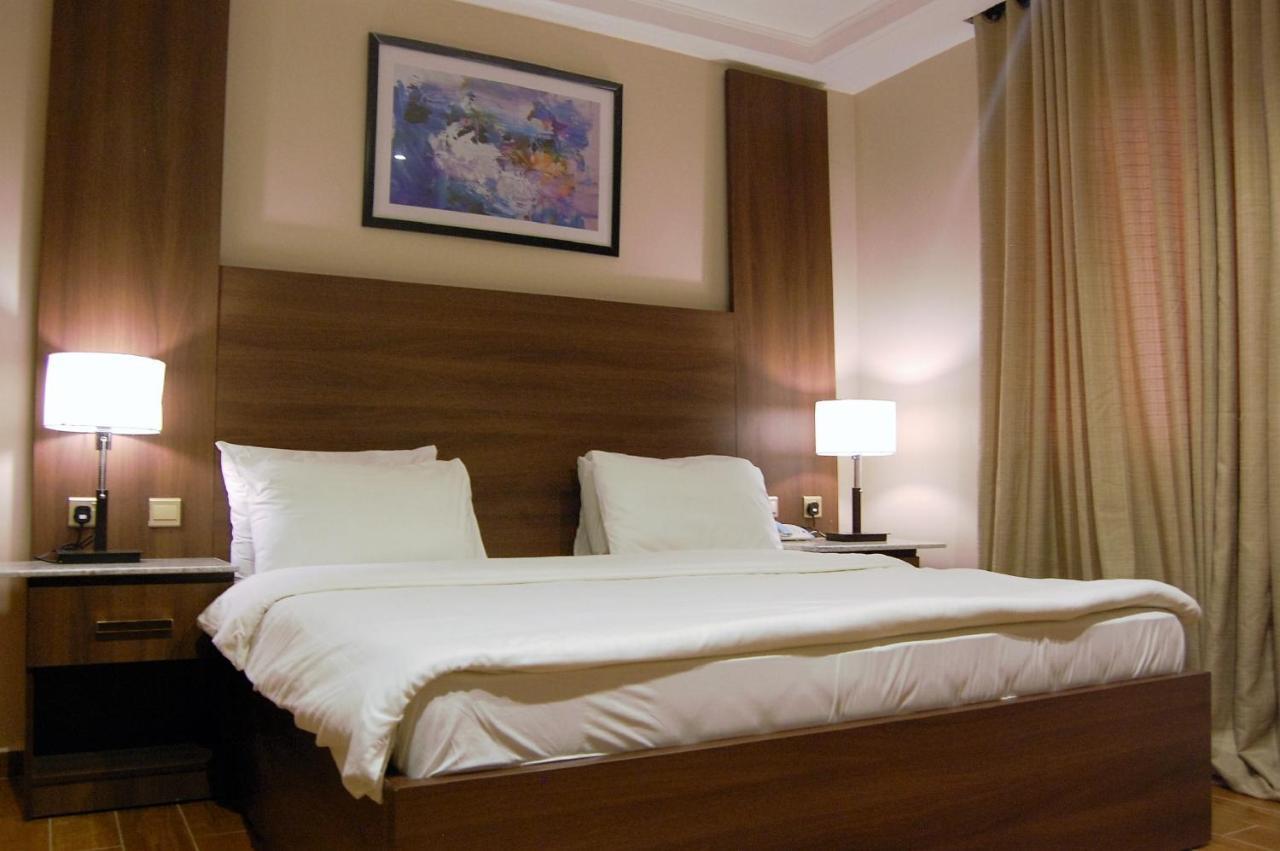 R & K Guest Palace Hotell Kano Eksteriør bilde